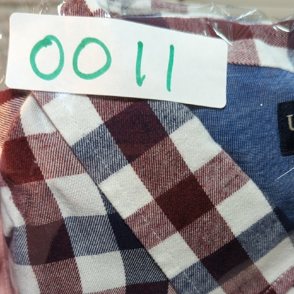 Ralph Lauren Red and Blue Casual Button Down Shirt - Picture 10 of 10